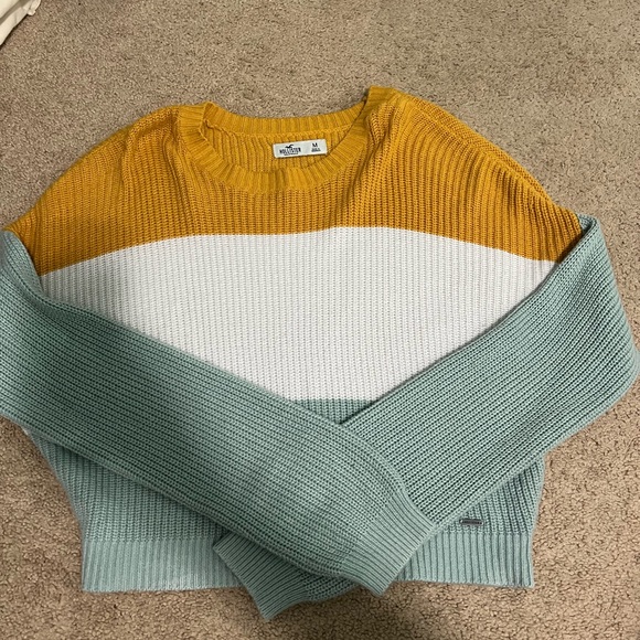 Hollister Stripped Cropped Sweater - Picture 1 of 3